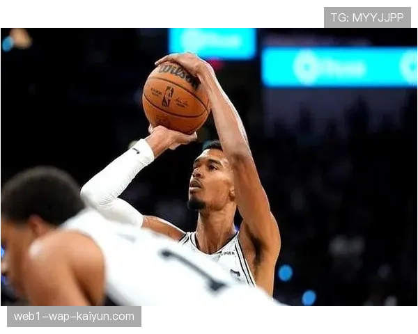 文班亚马39分助马刺险胜 内线统治力得到充分展示 文班亚马39分助马刺险胜 内线统治力得到充分展示